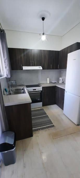 קלמאטה Comfort Apartment In The City מראה חיצוני תמונה