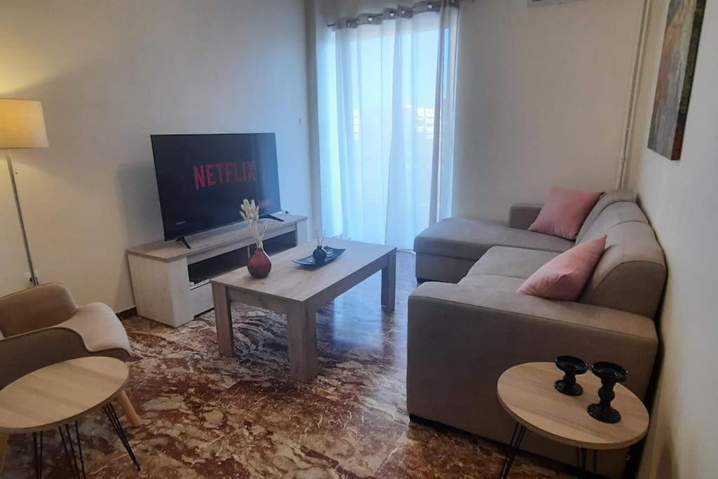 קלמאטה Comfort Apartment In The City מראה חיצוני תמונה